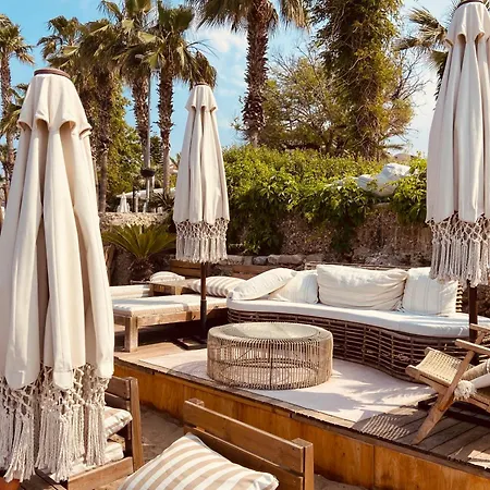 Kalia Ex Kale Otel *