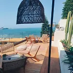 Kalia فندق
