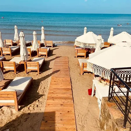 Kalia Hotel *