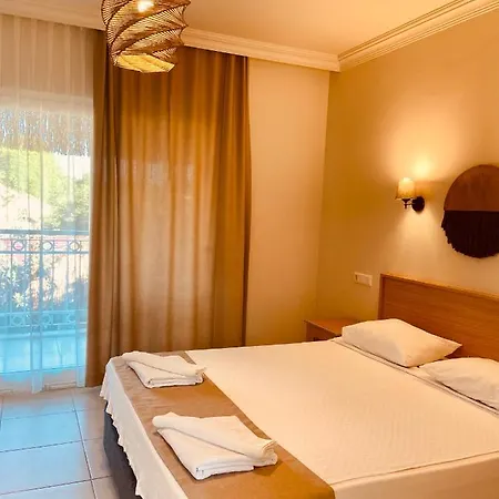 Hotel Kalia Side